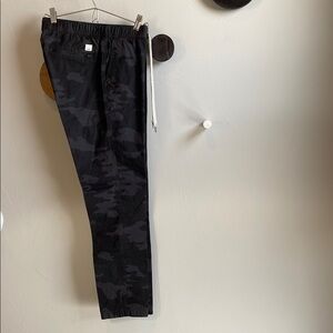 Vuori Black Camouflage Pants
